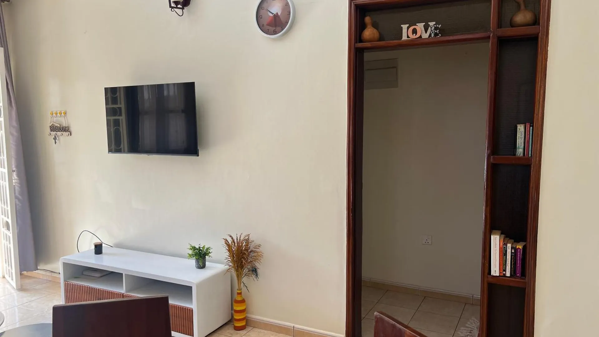 Your Home Away From Home Kampala Privat bolig